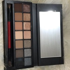 Smash box full exposure eye shadow palette